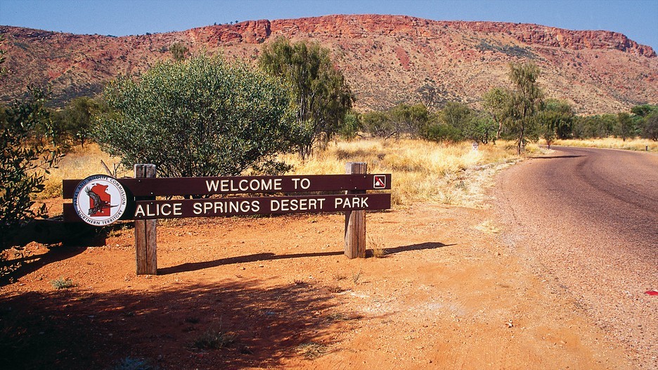 sydney desert tour